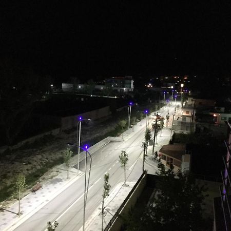 Icon Hotel Vlorë Екстериор снимка